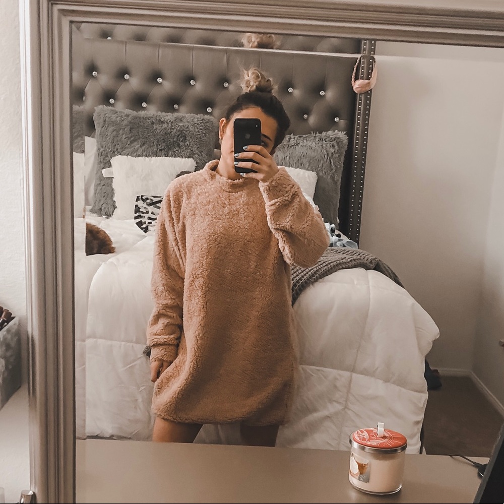 Missguided Rose Sweater Dress